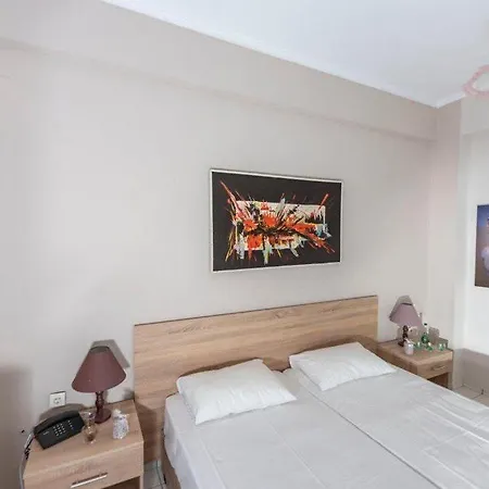 Szálloda Antinoos 3*