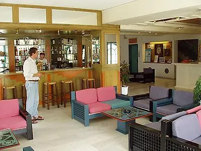 Hotel Antinoos 3*