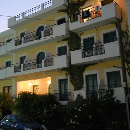 Antinoos Hotel Piskopianón